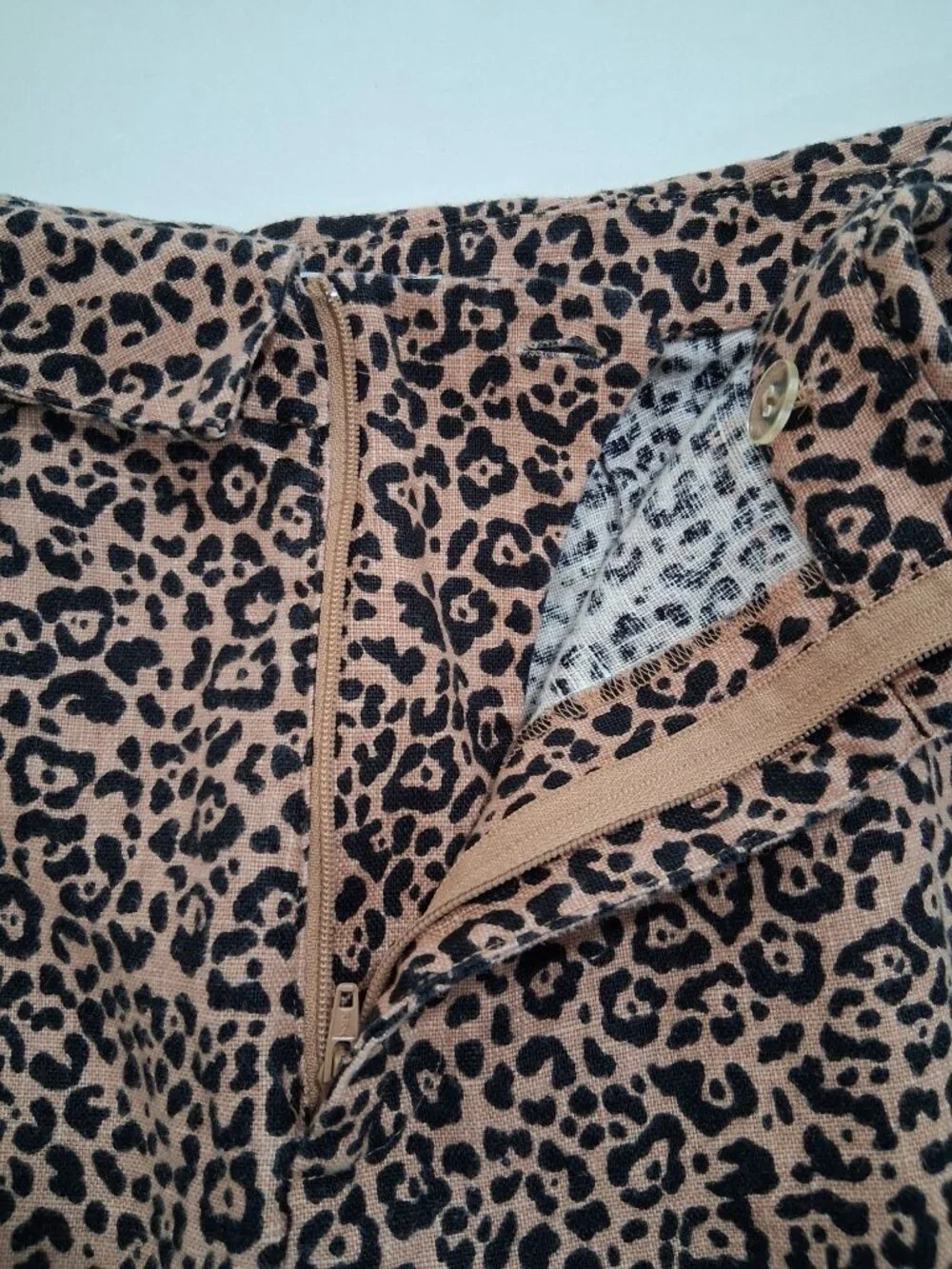 Reformation JACKIE Leopard Print Wide Leg Crop Linen Pants Size 4